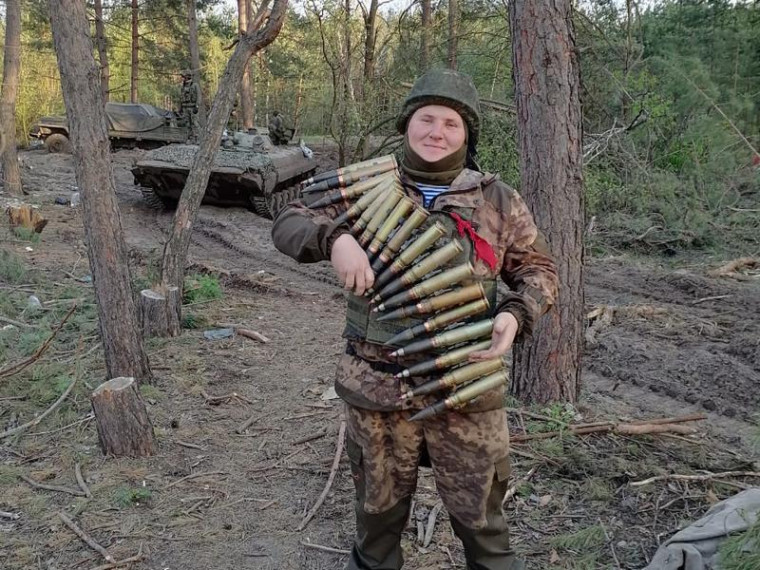 "Не все герои носят плащи".